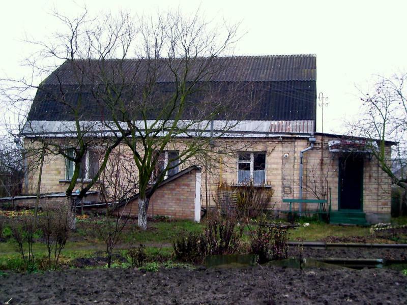 Киевская обл., Бучанский район, пгт Гостомель, Кулишова ул., 5