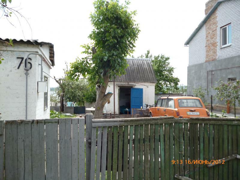 Днепр, Заозёрная ул., 76