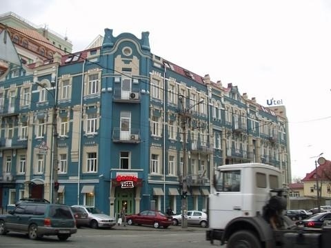 Київ, Володимирська вул., 97/37