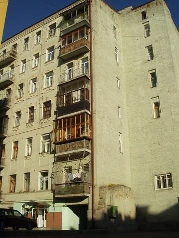 Киев, Владимира Антоновича ул., 24А