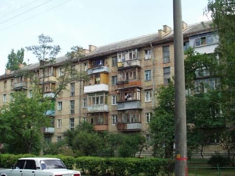 Київ, Верховної Ради бул., 18