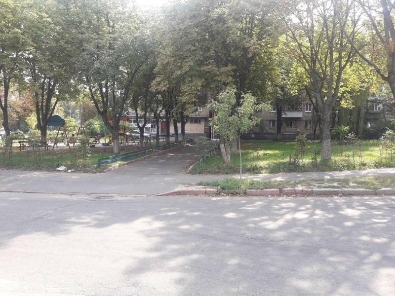 Киев, Отрадный просп., 6/1