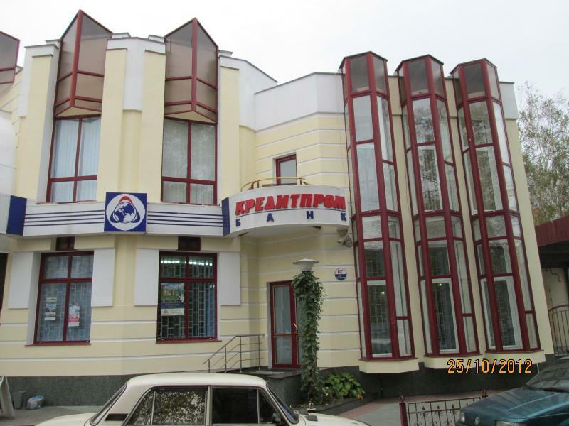 Полтавська обл., Кременчуцький район, м. Кременчук, Ленина вул., 9Б
