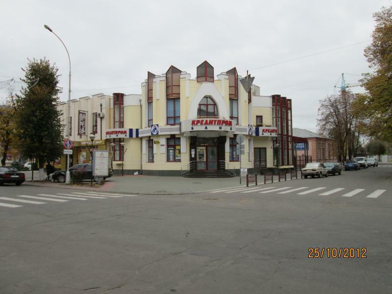 Полтавська обл., Кременчуцький район, м. Кременчук, Ленина вул., 9Б