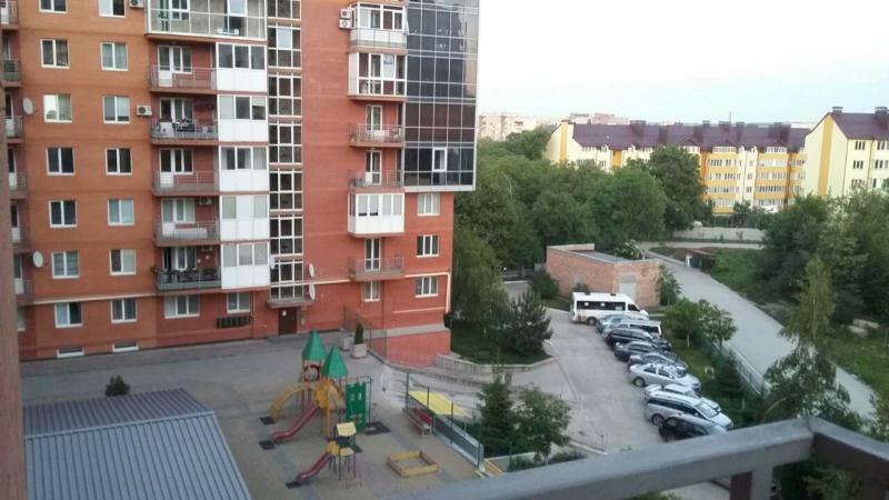 Чернівці, Ровенская вул., 5А