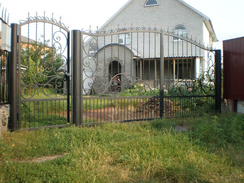 Полтавская обл., Миргородский район, г. Миргород, Сластена ул., 42