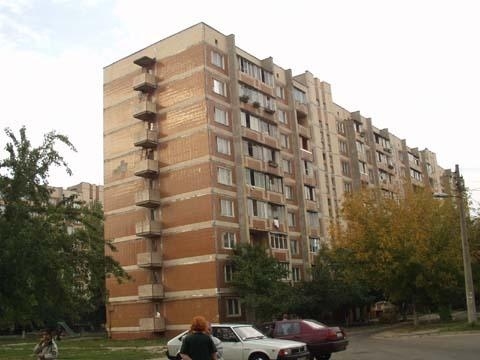 Киев, Булгакова ул., 8А