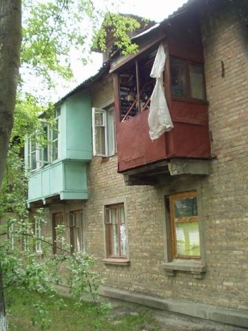 Київ, Бориспільська вул., 21