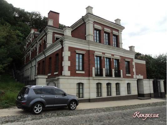 Киев, Боричев Ток ул., 23А