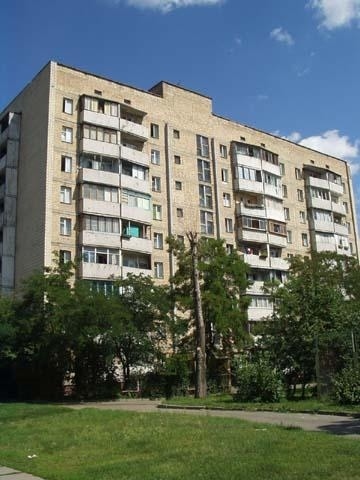 1-кімнатна квартира подобово 36 м², Братиславська вул., 34б