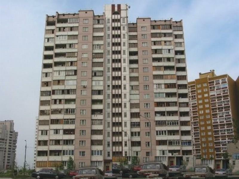 Киев, Анны Ахматовой ул., 39Б