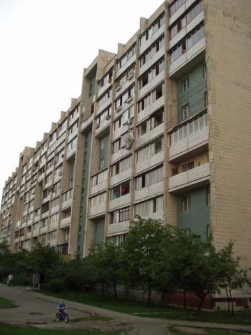 Киев, Сержа Лифаря ул., 11А