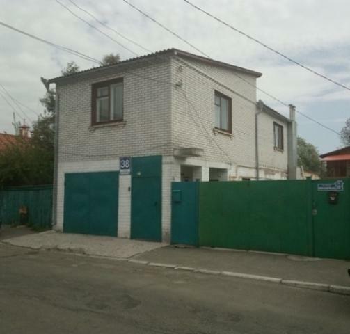Киев, Александровская ул., 38