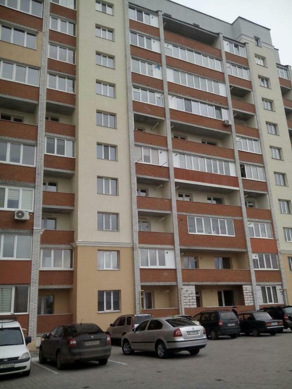 Хмельницкий, Профессора Николая Чернобрового ул., 13