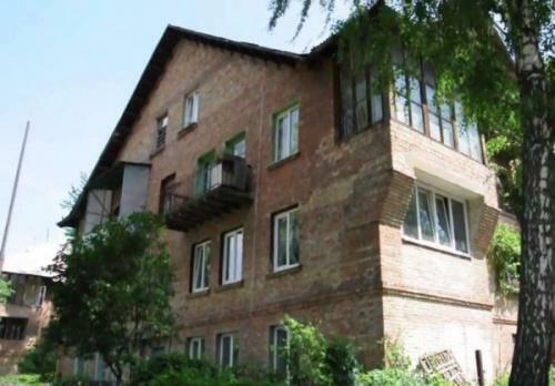 Київ, Бориса Гаріна вул., 64