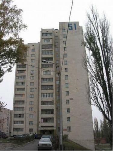 Київ, Бориса Гаріна вул., 51