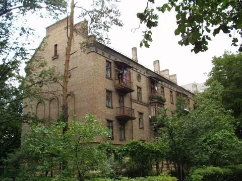 Київ, Бориспільська вул., 36