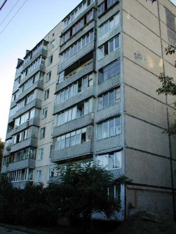 Київ, Бориславська вул., 70