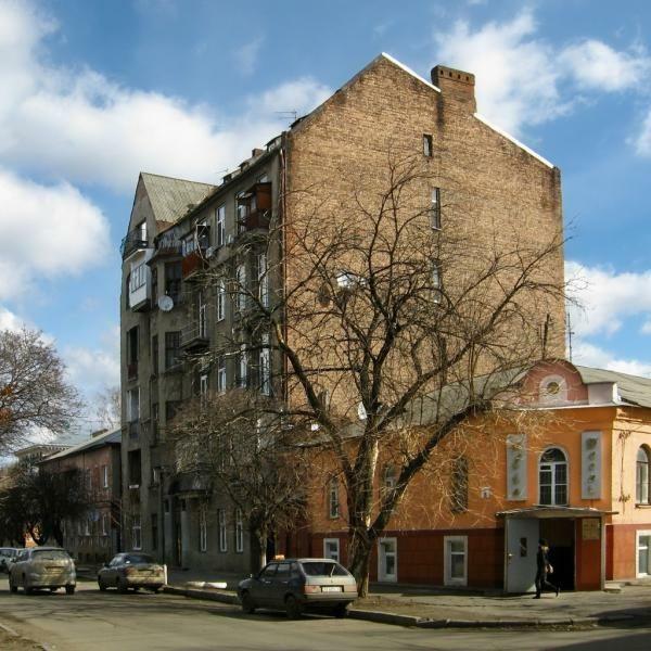 Харьков, Юлия Чигирина ул., 8