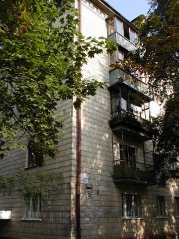 Київ, Гарматна вул., 39В