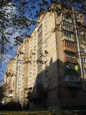 Киев, Белорусская ул., 17А