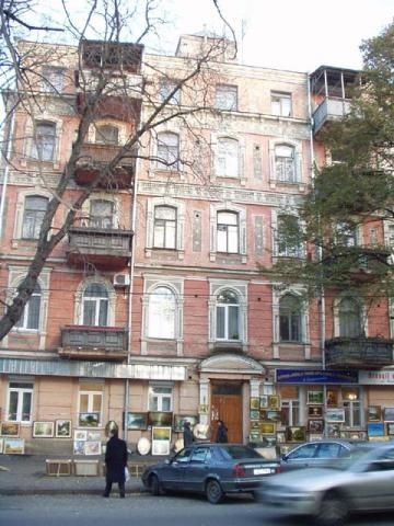 Продаж 3-кімнатної квартири 80 м², Володимирська вул., 5