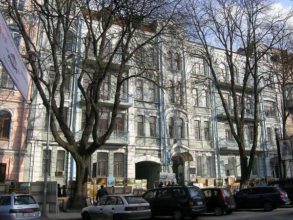 Киев, Владимирская ул., 7