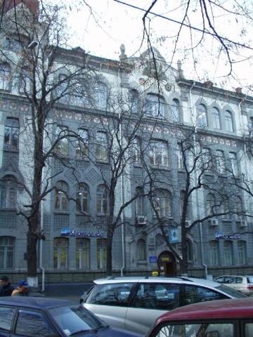 Київ, Володимирська вул., 10