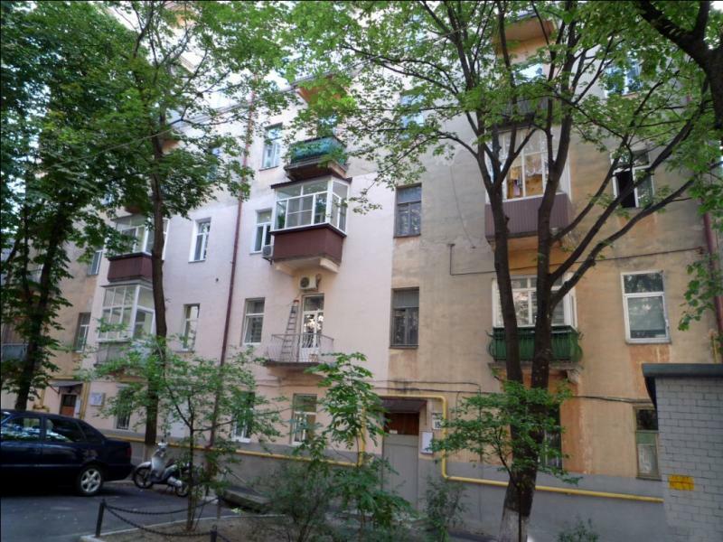 Киев, Владимирская ул., 19А