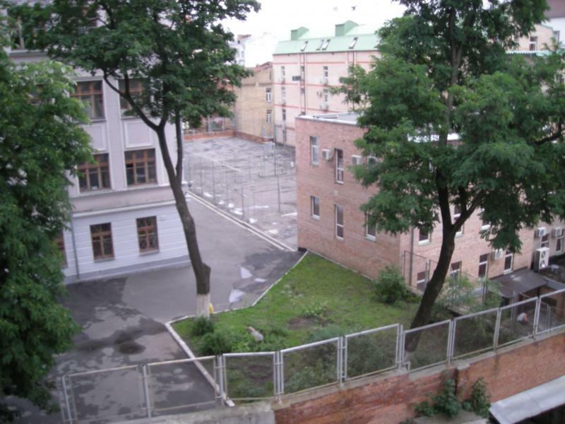 Продажа 5-комнатной квартиры 252 м², Владимирская ул., 79