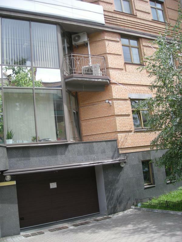 Продажа 5-комнатной квартиры 252 м², Владимирская ул., 79