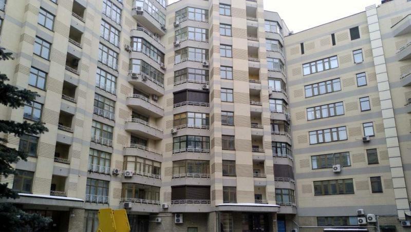 Киев, Владимирская ул., 49А