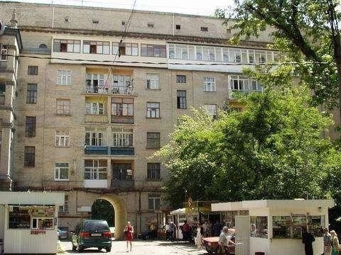 Киев, Владимирская ул., 71