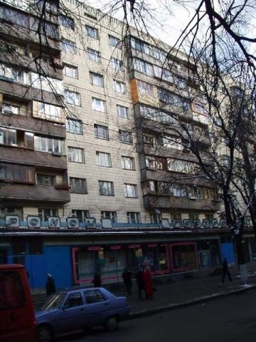 Продажа 3-комнатной квартиры 61 м², Багговутовская ул., 3/15