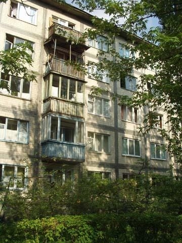 Продаж 1-кімнатної квартири 28.4 м², Бажова вул., 6