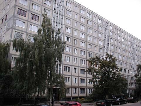 Продажа 3-комнатной квартиры 62 м², Бакинская ул., 37