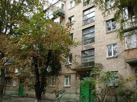 Киев, Бакинская ул., 30
