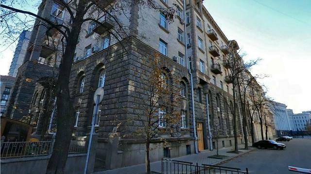 Аренда 2-комнатной квартиры 70 м², Банковая ул., 3