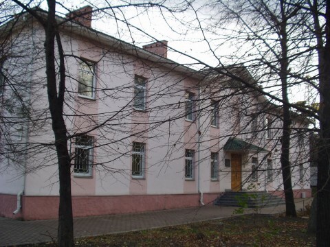 Київ, Баренбойма вул., 10