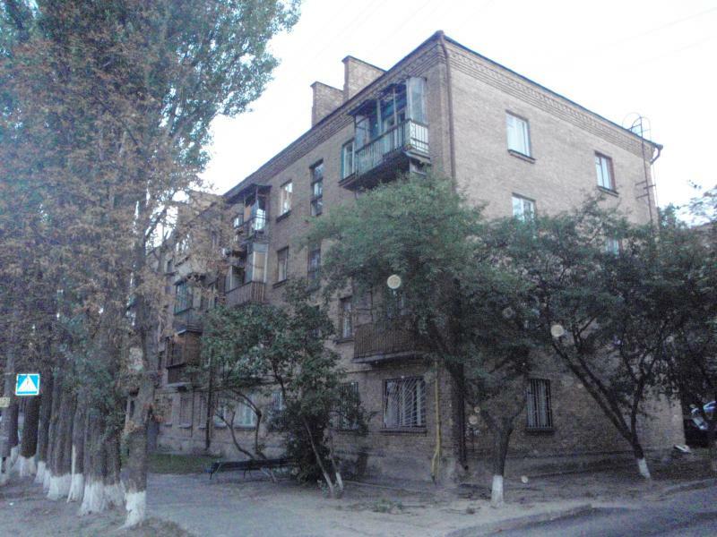 Київ, Щусєва вул., 33