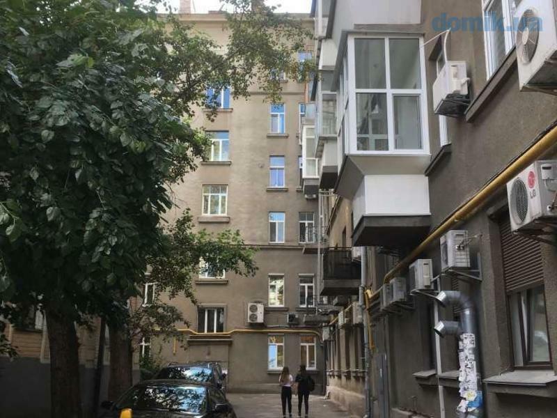 Оренда 2-кімнатної квартири 65 м², Банкова вул., 1/10