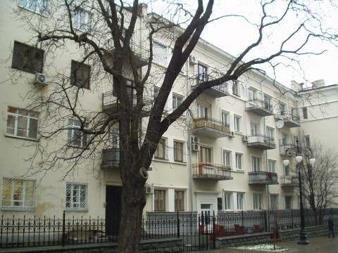 Киев, Банковая ул., 12