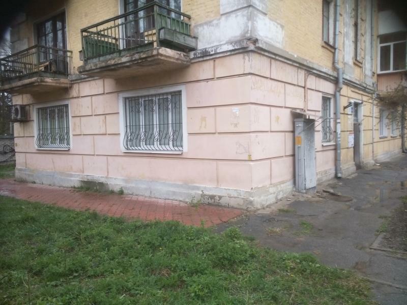 Киев, Артиллерийский пер., 13
