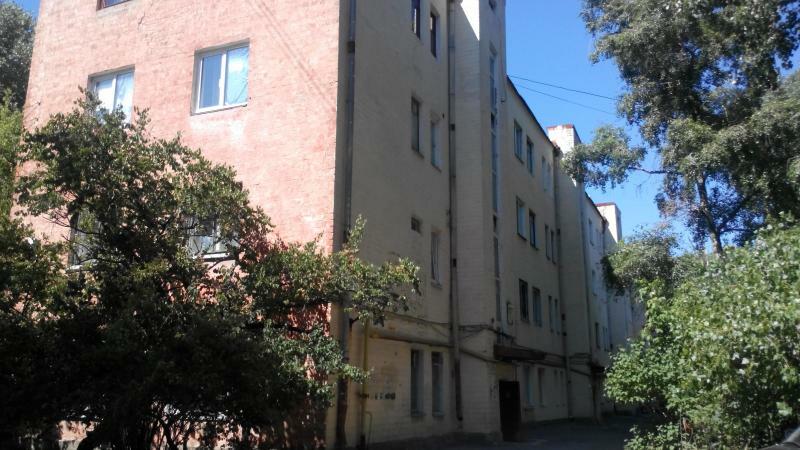 Киев, Артиллерийский пер., 3