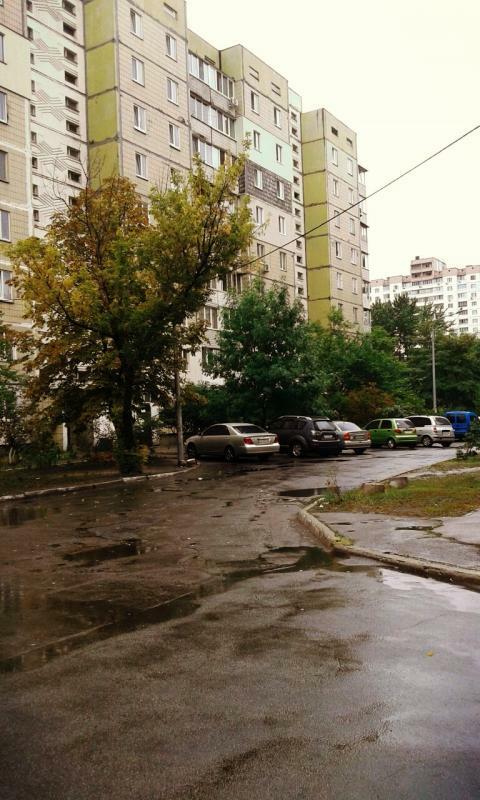 Київ, Архітектора Вербицького вул., 24А