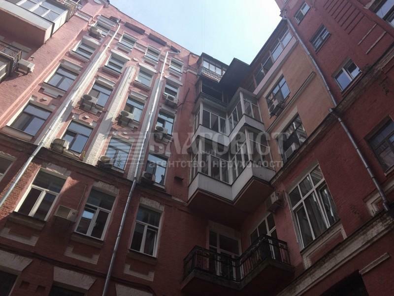 Київ, Архітектора Городецького вул., 11Б