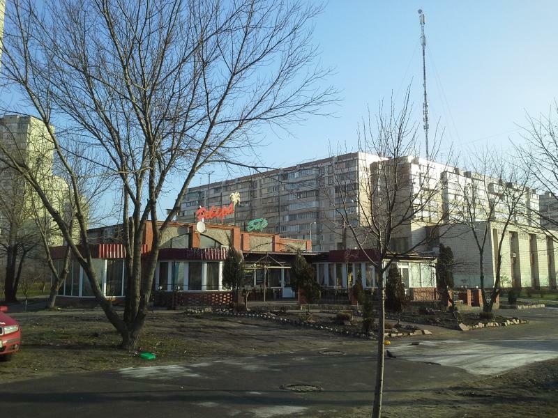 Киев, Сержа Лифаря ул., 20