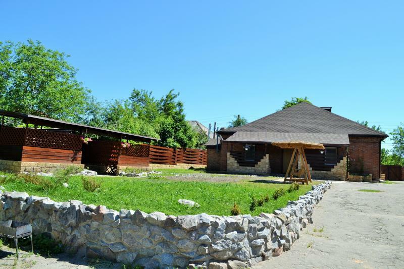 Полтавская обл., Миргородский район, г. Миргород, Воскресенская ул., 16