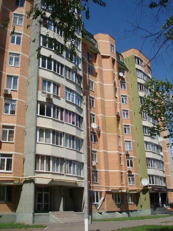 Харьков, Героев Небесной Сотни пл., 12