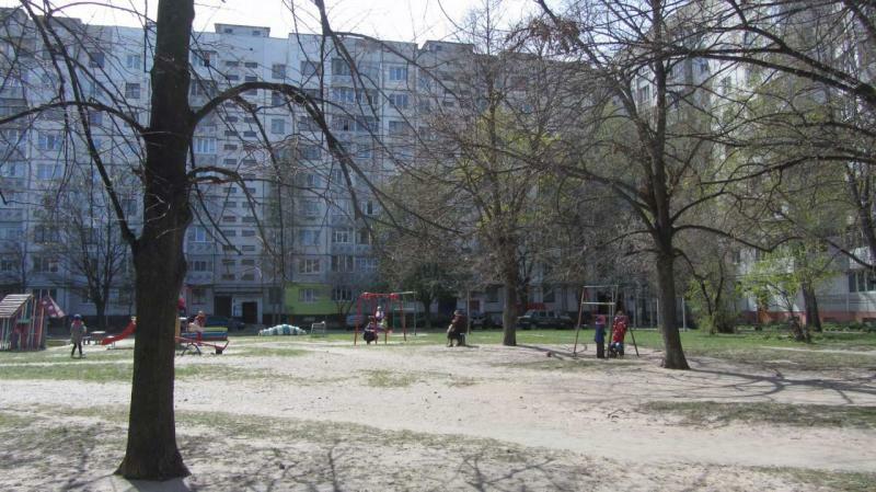 Чернигов, Всехсвятская ул., 6